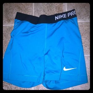 NIKE PROS💙💙💙💙